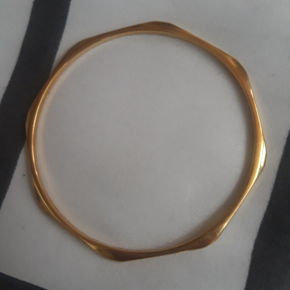 Bracelets - Picture 3 of 4